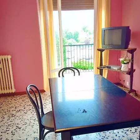 With One Bedroom In With Wonderful City View And Balcony *